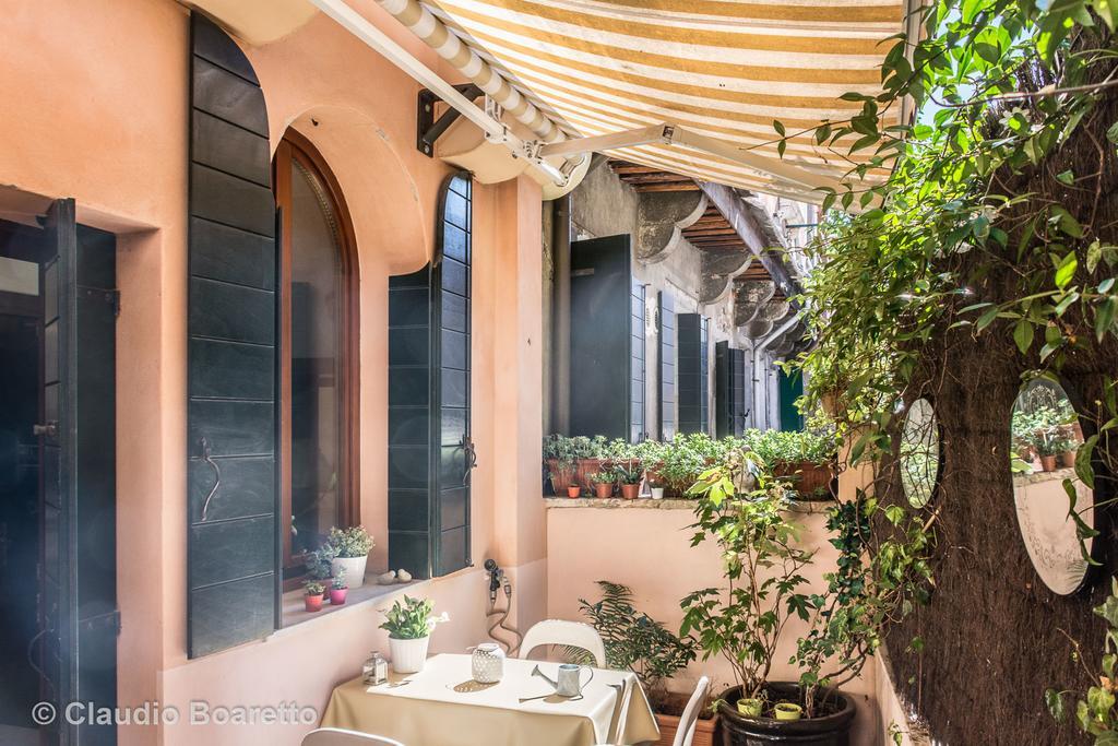 فندق Residenza Al Pozzo البندقية المظهر الخارجي الصورة