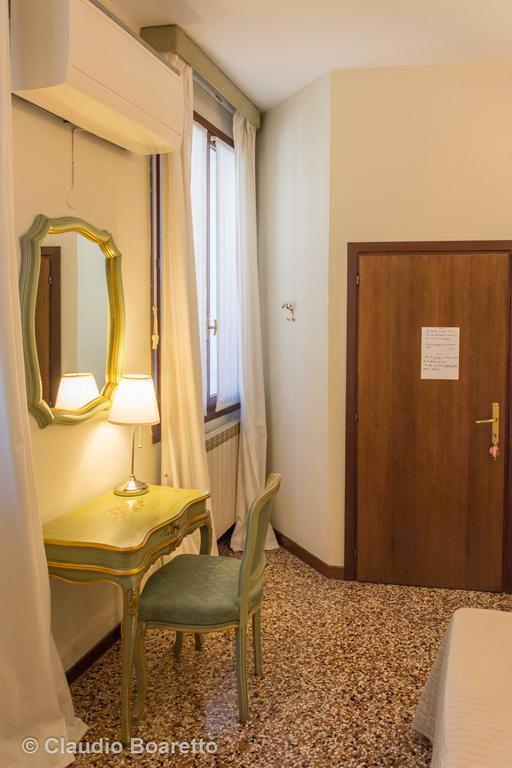 فندق Residenza Al Pozzo البندقية المظهر الخارجي الصورة